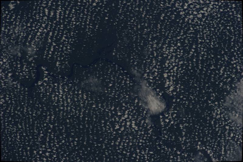 Paisaje bará: río Tiquié-Vaupés en territorio tradicional — Amazonas, Brasil