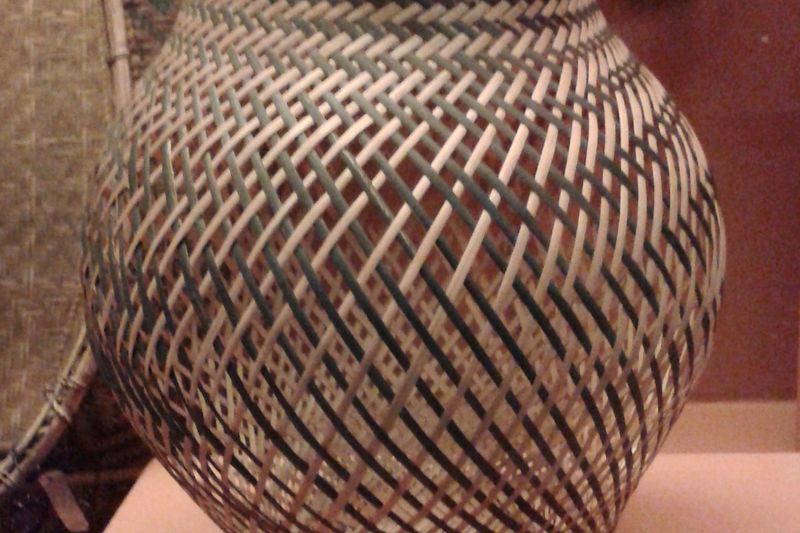 Artesanía tariana: cesto del río Uaupés — Museu Nacional UFRJ, Brasil